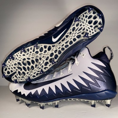 size 10.5 football cleats