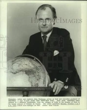 Press Photo John Heminway hosts, "Travels" - nop33726