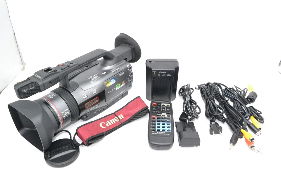 NEAR MINT Canon XV2 Camcorder 3CCD Digital Video Camera DM-XV2 From JAPAN tested - Image 2 of 4