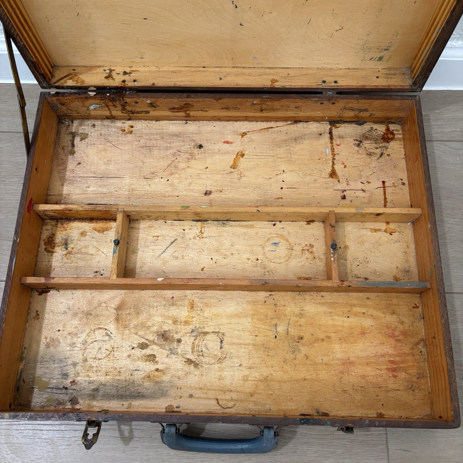 Vintage Wooden Artist Painters Palette Case Travel Box Briefcase 17x21x4