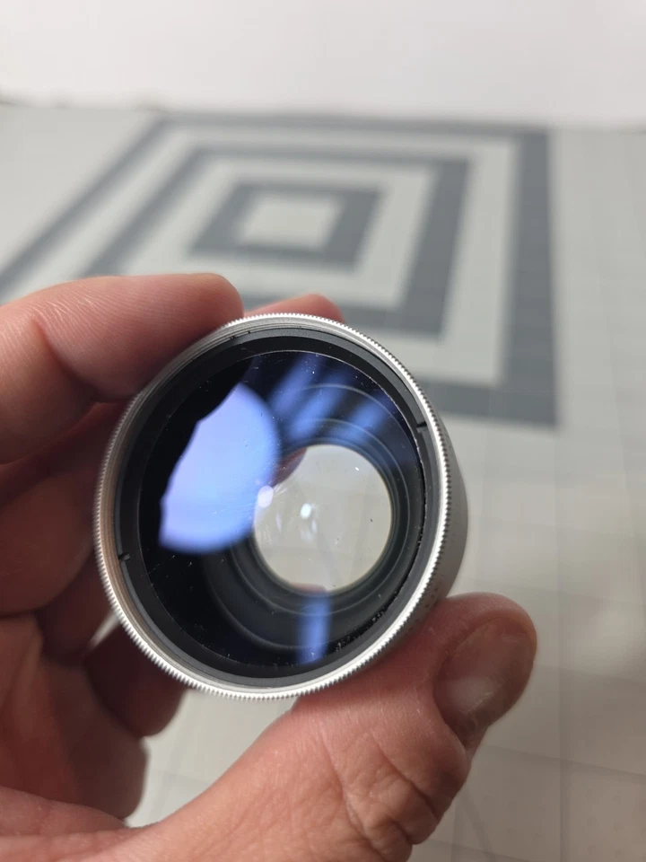 Targus 37MM 0.45x AF Wide Angle & 2.0x AF Telephoto Lens TGK-37LS Lens Set  - Image 4 of 4