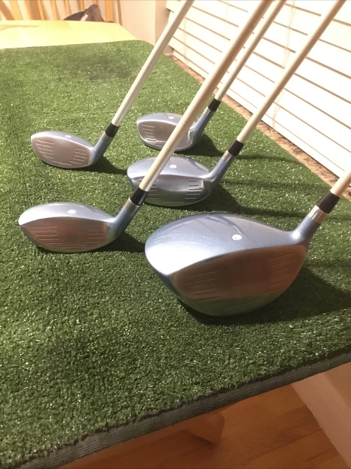 Square Two Ladies Finesse Full Set (D,3W,5W,5H, 6H, 7-PW-SW, Putter)Graphite VGC - Image 3 of 4