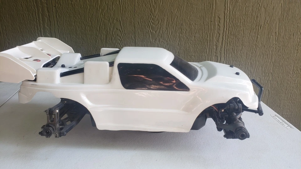 OFNA JAMMIN X2 CUSTOM RACING TRUGGY DM1 TEKNO - Image 2 of 4