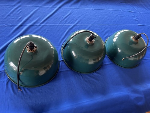 Very Rare (3)Three Vintage Billiard Pool Table Shade Lights. - Picture 2 of 11
