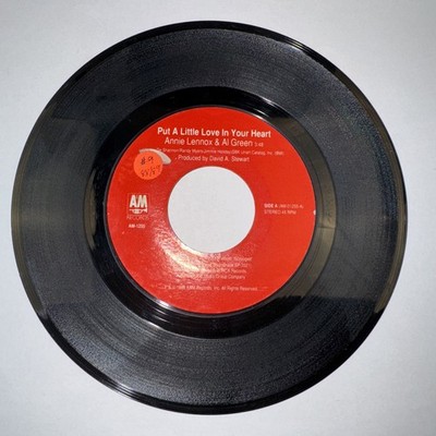 Put A Little Love In Your Heart /Gt Big Piece of Lv 45 VG+ Annie Lennox Al Green