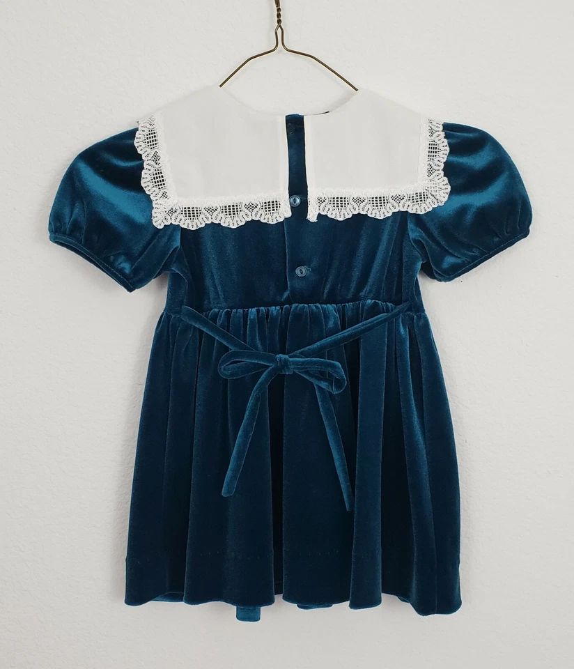 Vestido De Colección EDICIONES RARAS Niñas Pequeñas Azul Teal Verde Terciopelo Blanco Encaje 4T Foto 3 de 4