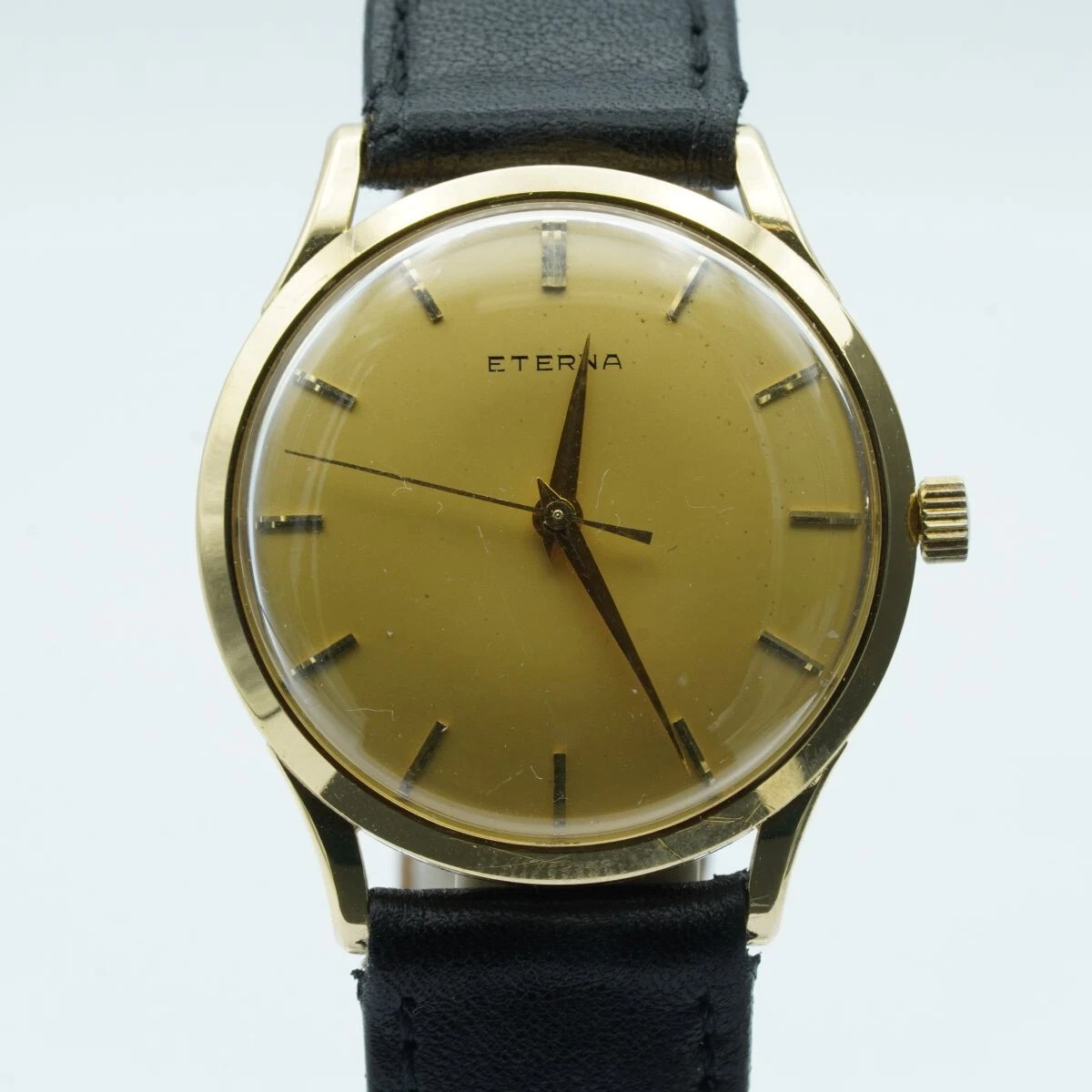 Montre Bracelet Homme Eterna Vintage - Calibre 1116F - Style Militaire - Cadran Beige, Boîtier Acier, Bracelet Cuir - Occasion Fonctionnelle