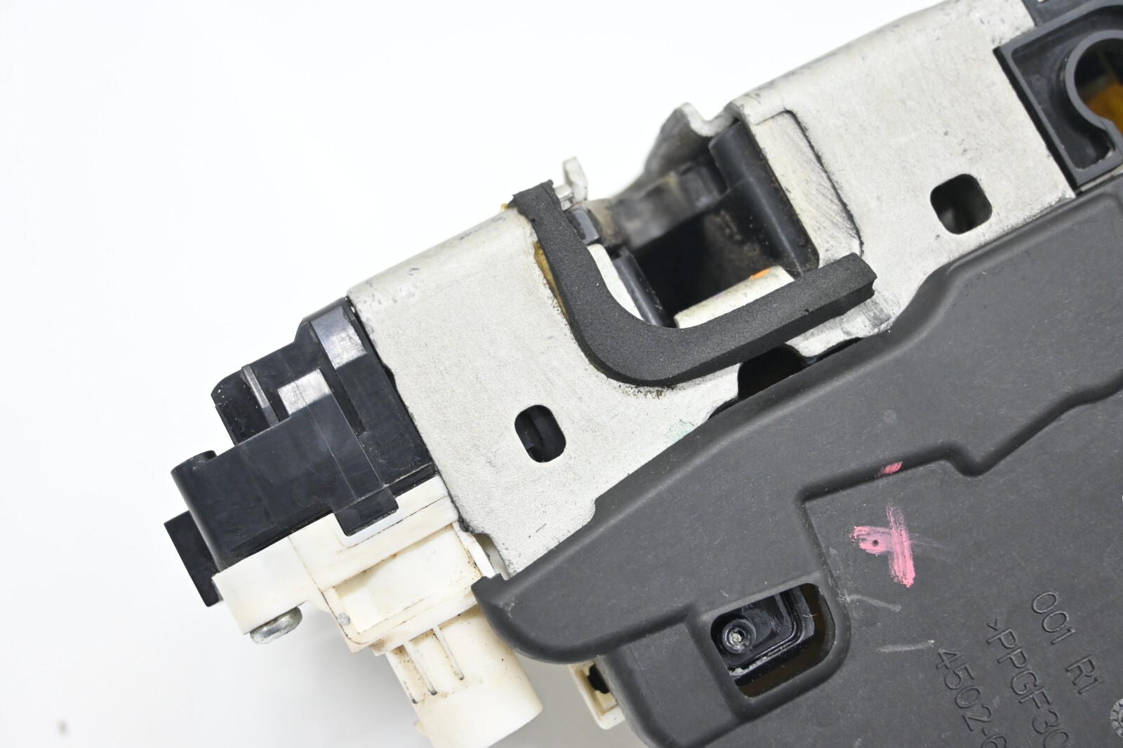 Maserati Ghibli 2014-2021 front/left Door lock actuator P/N 1275196
