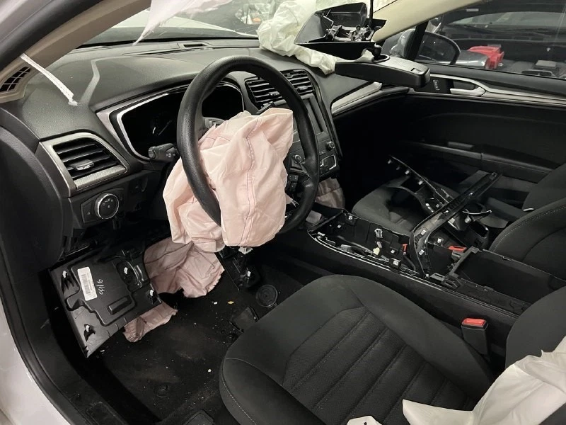 Ford Fusion 2017-2020 cubierta trasera cubierta de moldura de estante OEM LS73F46668 Foto 3 de 4