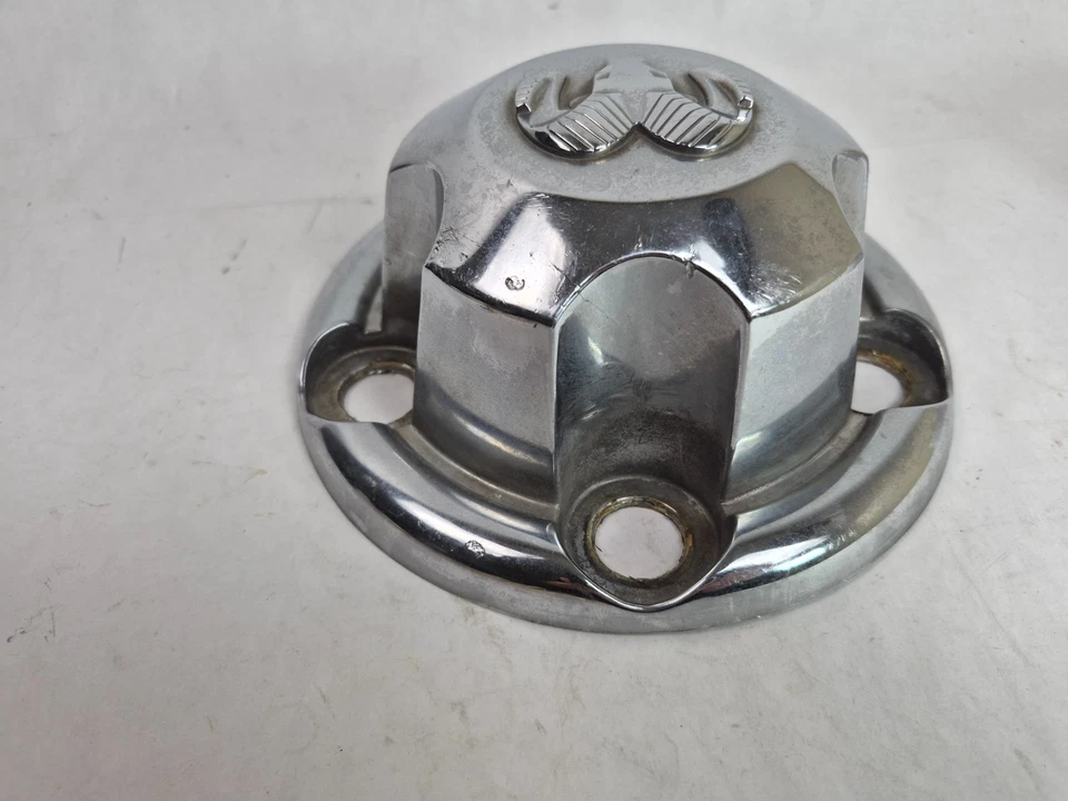 Dodge Ram 1500 1994-2003 tapa central usada desgaste normal cromada Foto 4 de 4