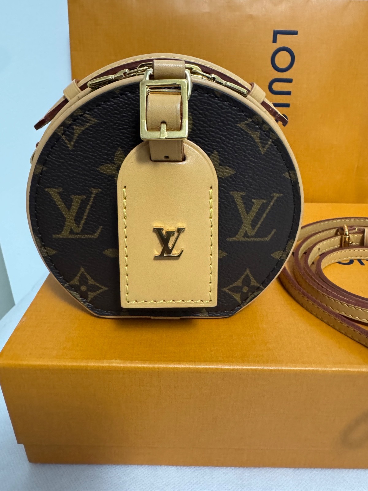 LOUIS VUITTON Mini Boite Chapeau Monogram Women's Shoulder Bag image 7