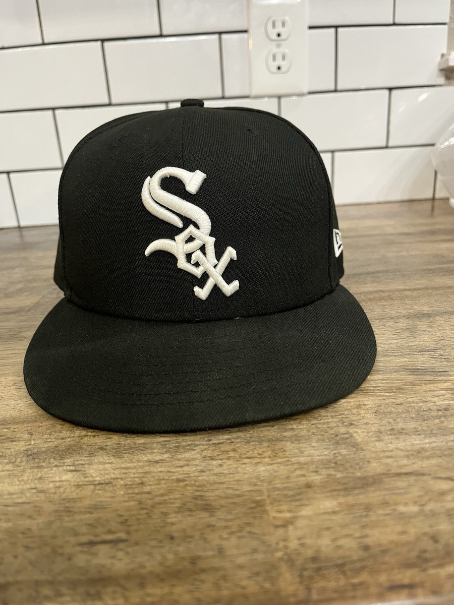 New Era Chicago White Sox Authentic On-Field Black White Cap 7 3/8