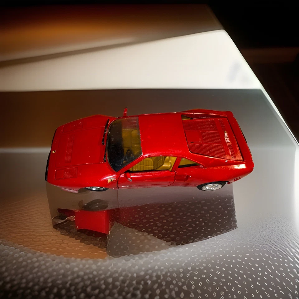 Vintage Revell 1:24 Scale Model Diecast Car 1988 Ferrari 288 GTO - Image 2 of 4