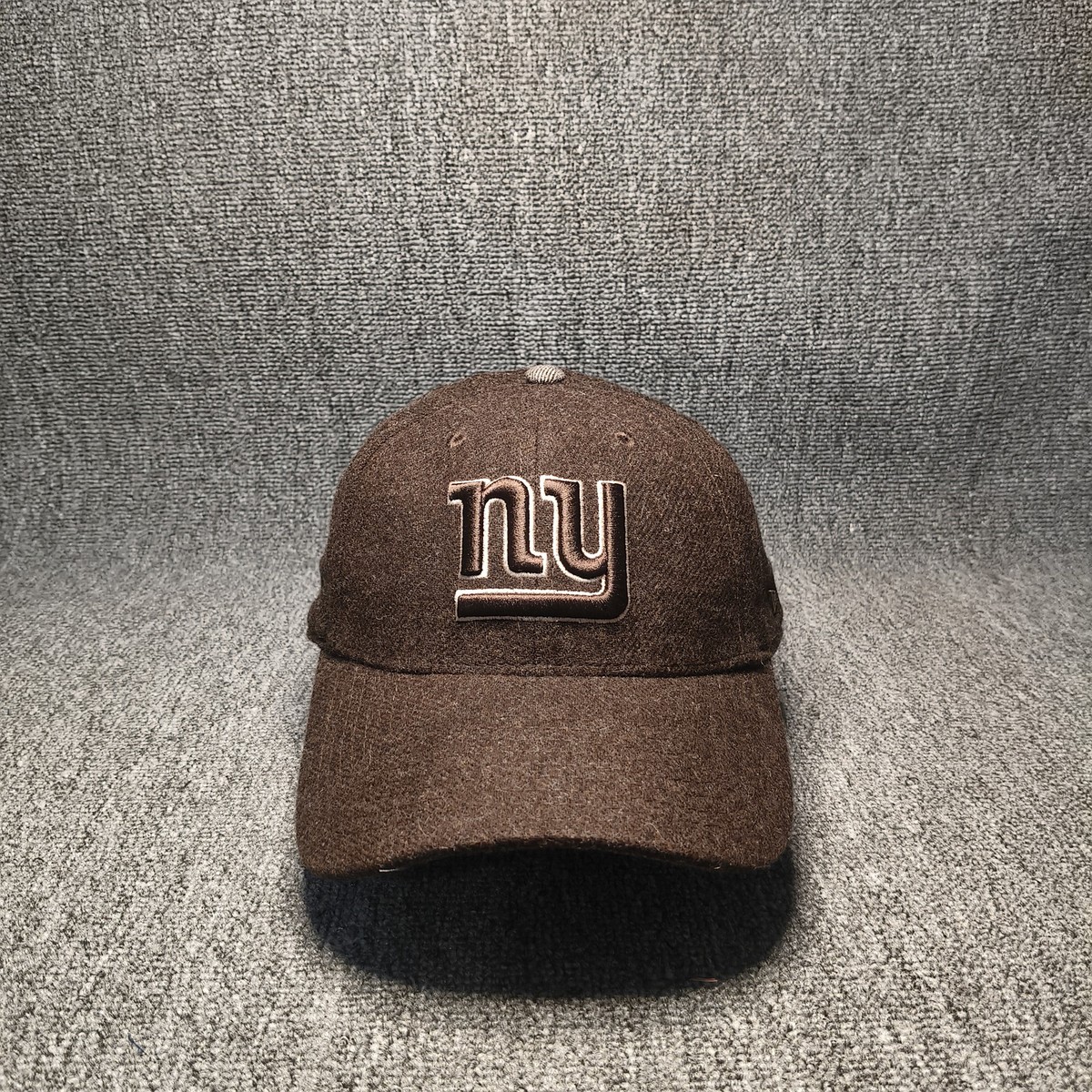 New Era New York Giants NFL Brown Cap Embroidered Logo Closed Back J708