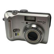 Nikon COOLPIX P1 Compact Digital Camera