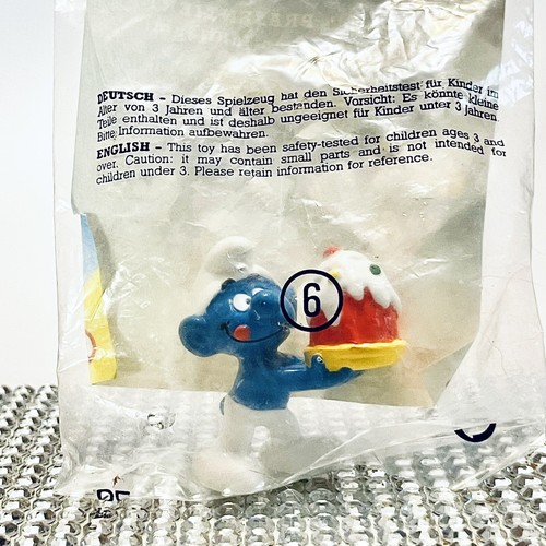 Promo Pitufos Pastel Pitufo Figura EURO McDs Pitufo Figura De Colección 1996 *NUEVO EN BOLSA - Imagen 2 de 12