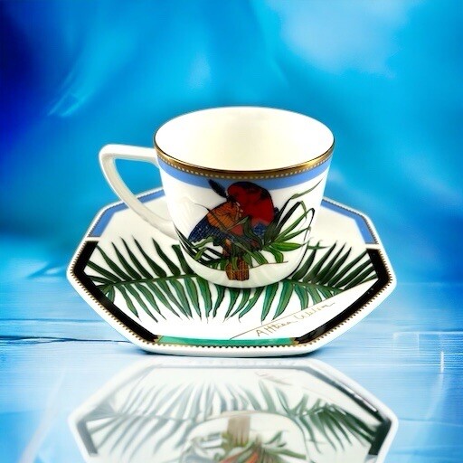 1992 Raku-En Shiseido Japan Bone China Coffee/Tea Cup 1992 Raku-En Shiseido Japan Bone China Coffee/Tea Cup