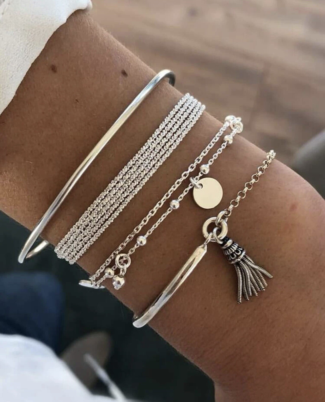 Bracelet argent femme lot de bijoux jonc raffiné au design géométrique intemporel