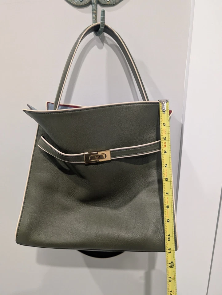 Usado en excelente estado - BOLSO DOBLE Tory Burch LEE RADZIWILL piel de becerro alemana, ribete de gamuza italiana Foto 4 de 4