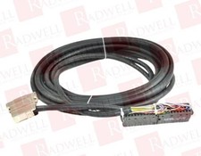 SIEMENS 6ES7922-3BD01-0AM0 / 6ES79223BD010AM0 (NEW IN BOX)