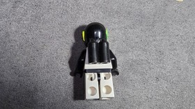 LEGO 6832 Super Nova II - 100% COMPLETE - Blacktron II - MINT Original Instructi