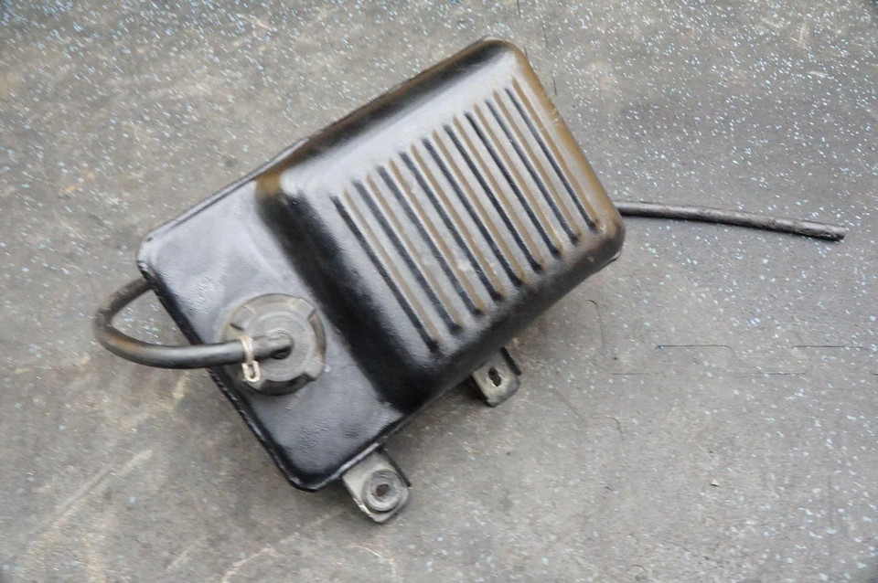 Botella depósito agua refrigerante 154720 Ferrari 456 M GT GTA 1998-03 Foto 3 de 4