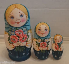 Matryoshka Russian Wooden Nesting Dolls - 3 Pieces Unique Coloring Set #1