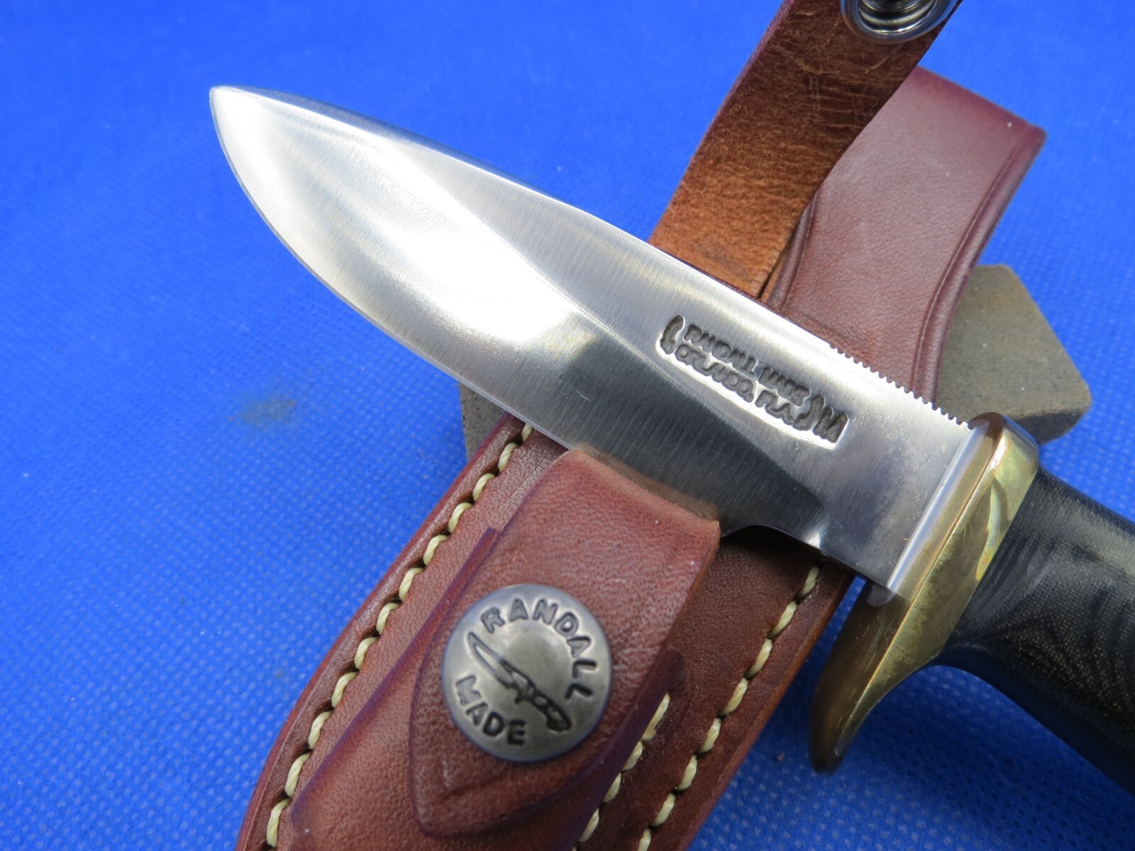 RANDALL KNIFE SOCIETY MINITURE KNIFE RKS 1194/459 GET ONE WHILE YOU CAN