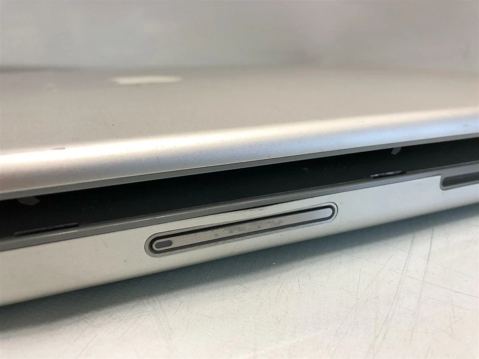 Apple MacBook Pro 17" DEFEKT A1229 Gehäuse Oberteil Case Tastatur Keyboard - Bild 4 von 4