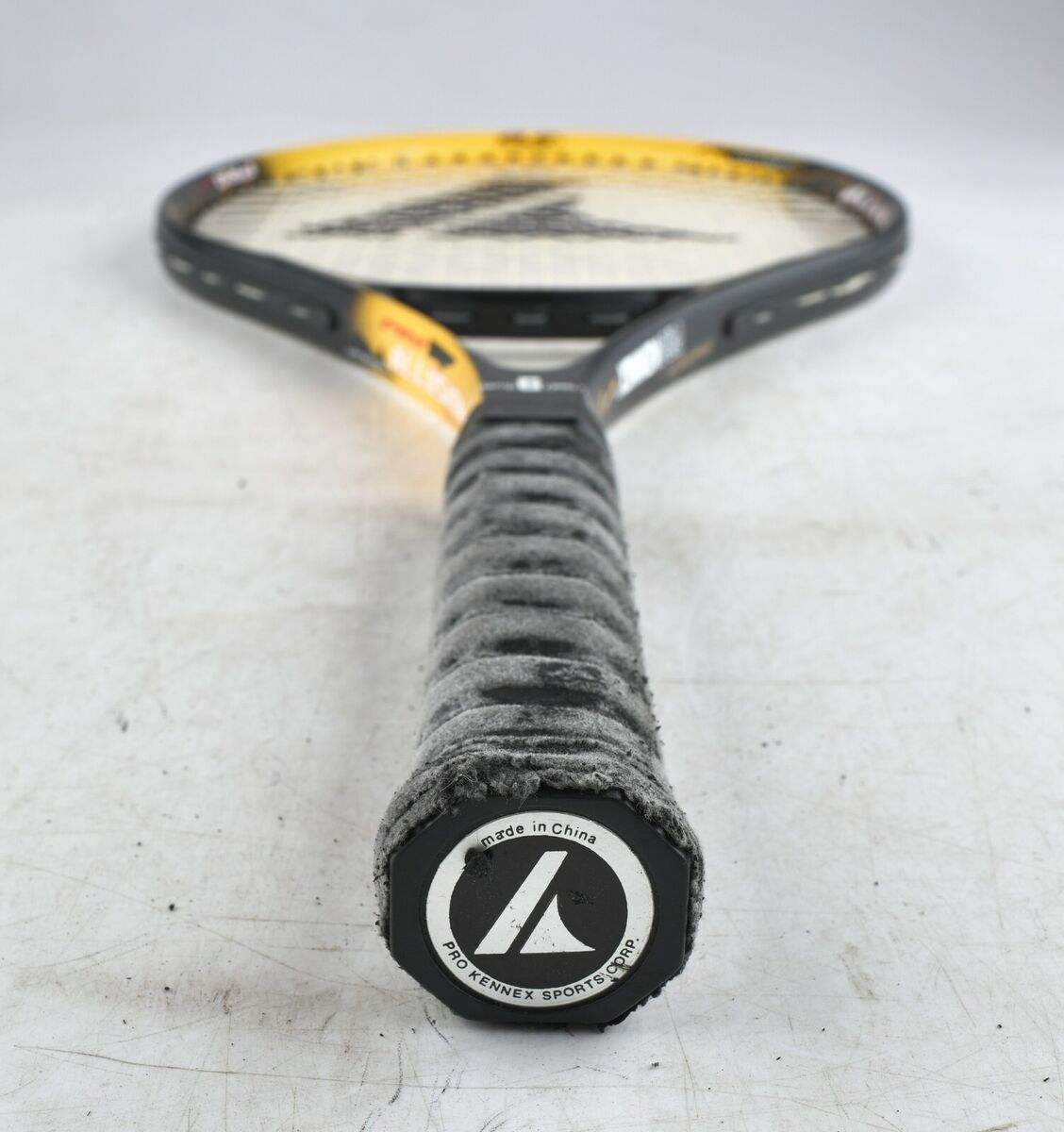 *Pro Kennex Reach Ti Allusion Pro Oversize Design Tennis Racquet 4” *Pro Kennex Reach Ti Allusion Pro Oversize Design Tennis Racquet 4”