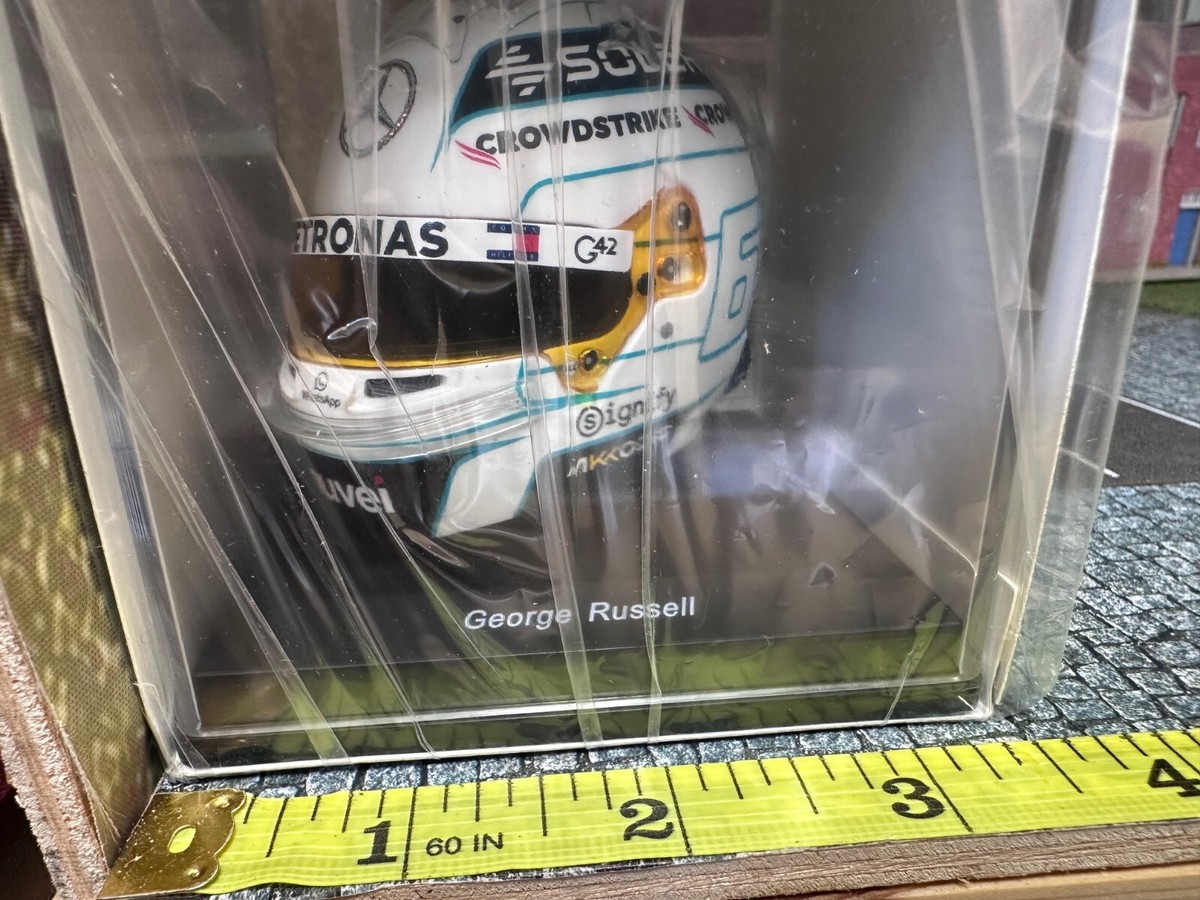 Casque Spark #63 George Russell Mercedes GP Japon F1 2022 1/5 5HF084