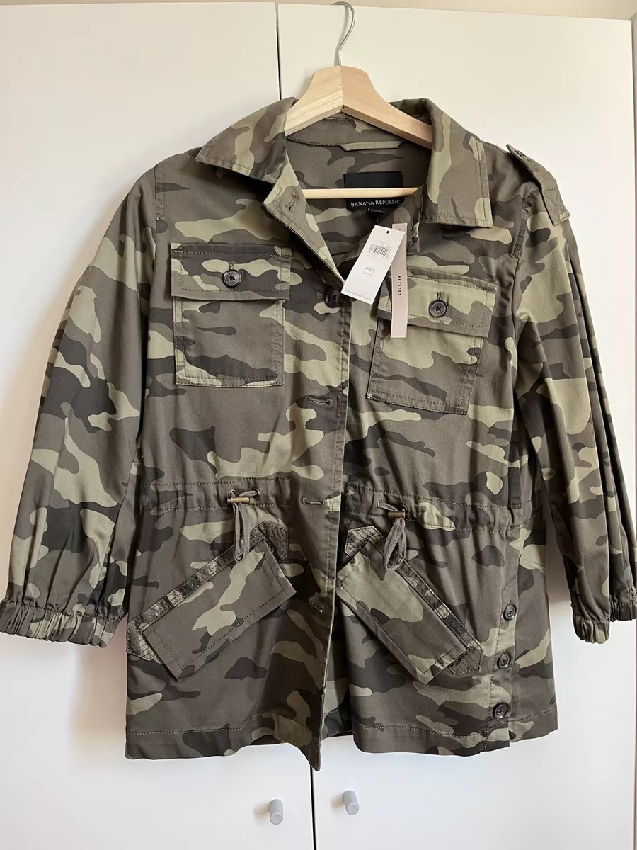 Banana Republic camo jacket women Petite XS