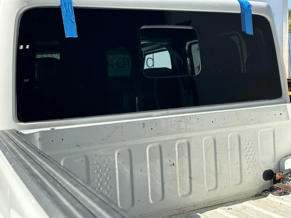 Fits 2020-2024 Jeep Gladiator Manual Rear Sliding Glass Window/ Heated + 2 Glues - Image 4 of 4