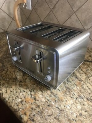 BLACK+DECKER 4-Slice Toaster, Stainless Steel, TR4900SSD