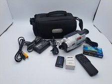 Sony CCD TRV318 Hi8 Video Camcorder 560X Steady Shot Nightshot Handycam Tested