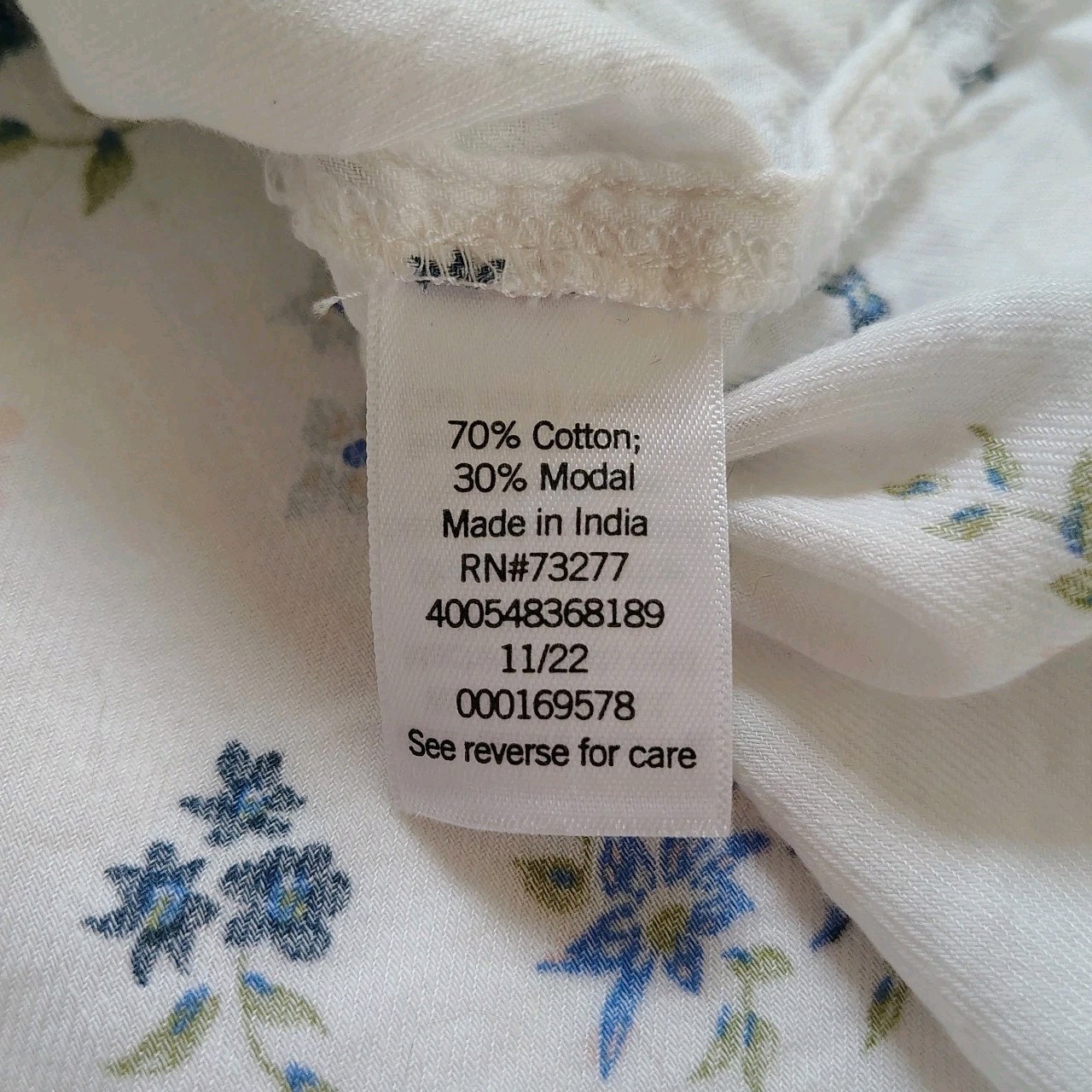 SO Floral Patchwork Sleeveless Button Up Blouse S… - image 8