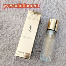 Yves Saint Laurent ToucheÉclatBlurPrimer