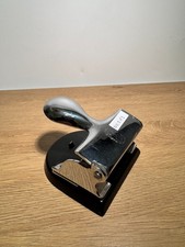 El Casco M200CN 2 Silber Schreibtisch Locher Designer - #00013