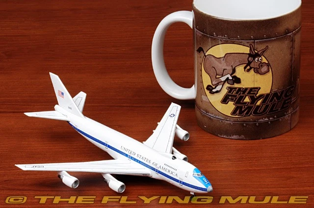 Dragon Models 1:400 E-4B USAF 55th W, 1st ACCS #75-0125 - Image 4 of 4