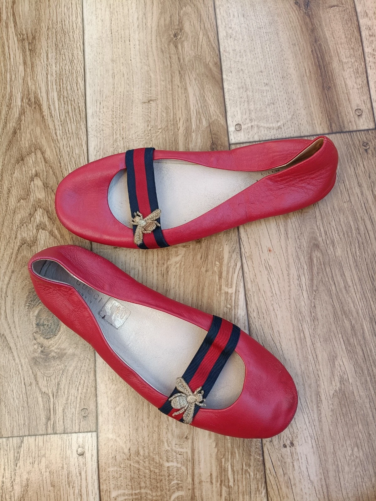 Ballerines GUCCI CUIR ROUGE ABEILLE TAILLE 38 EU, 7,5 US, 5,5 UK