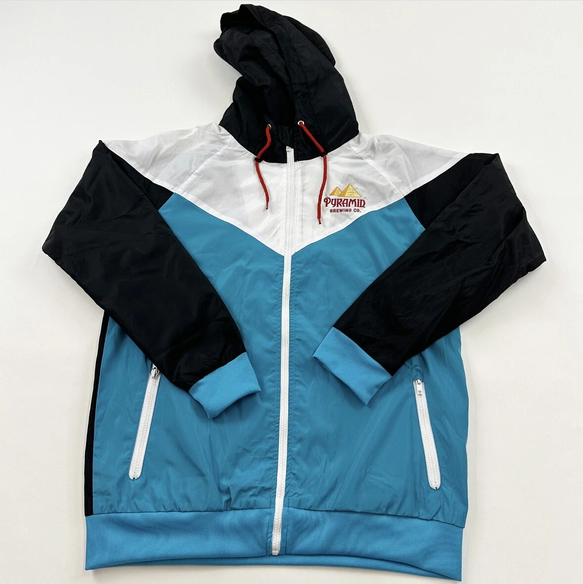 Pyramid windbreaker clearance