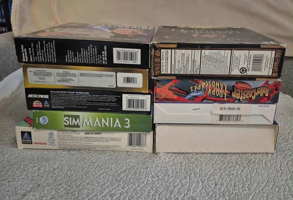 Big Box PC Games Lot - Empty Boxes - Some Contents - Image 4 of 4