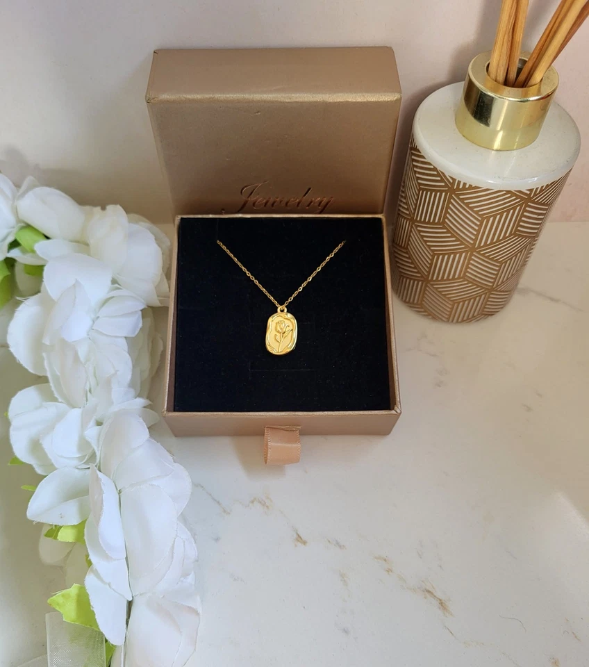 Collier Vintage Médaillon Rose Antique Fait Main En Acier Inoxydable - Photo 1/3
