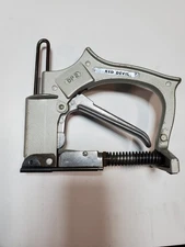  RED DEVIL 1602 DP2 Metal Glazing Point Gun Framing Window 