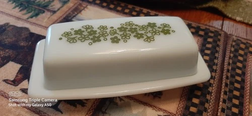 Vintage 70's Pyrex Green Spring Blossom Crazy Daisy 7 inch Butter Dish- USA