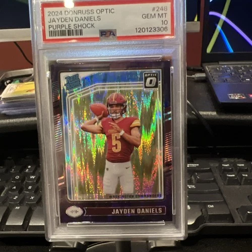 2024 Donruss Optic Jayden Daniels RC Purple Shock PSA 10 #248 Commanders