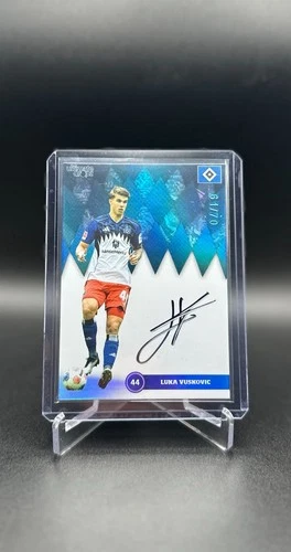 Luka Vuskovic | On-Card Auto | Blau /70 | 2025 Ultimate Dropz - Nur der HSV
