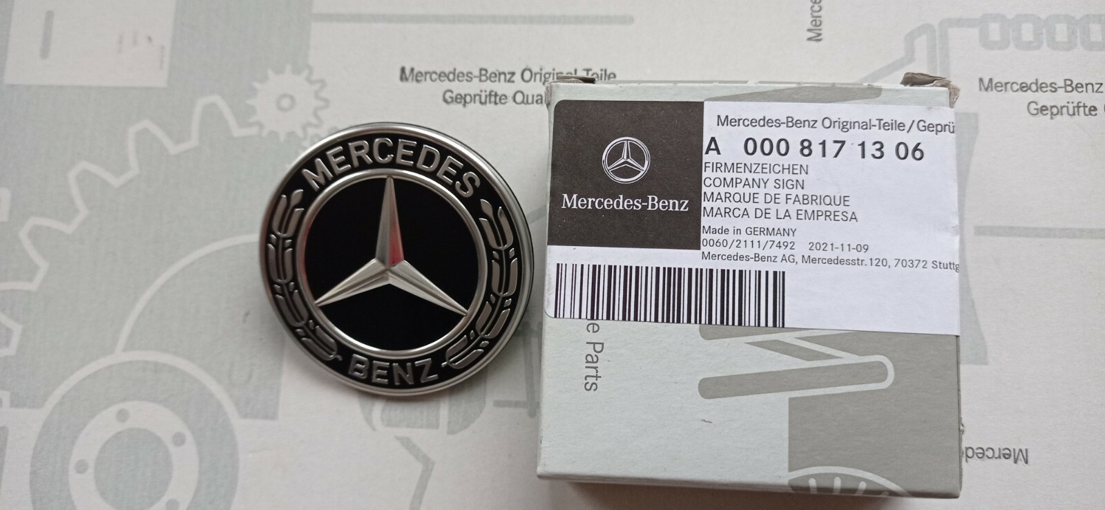 Genuine Mercedes-Benz W176 R231 C218 W213 R172 Hood Badge Emblem 