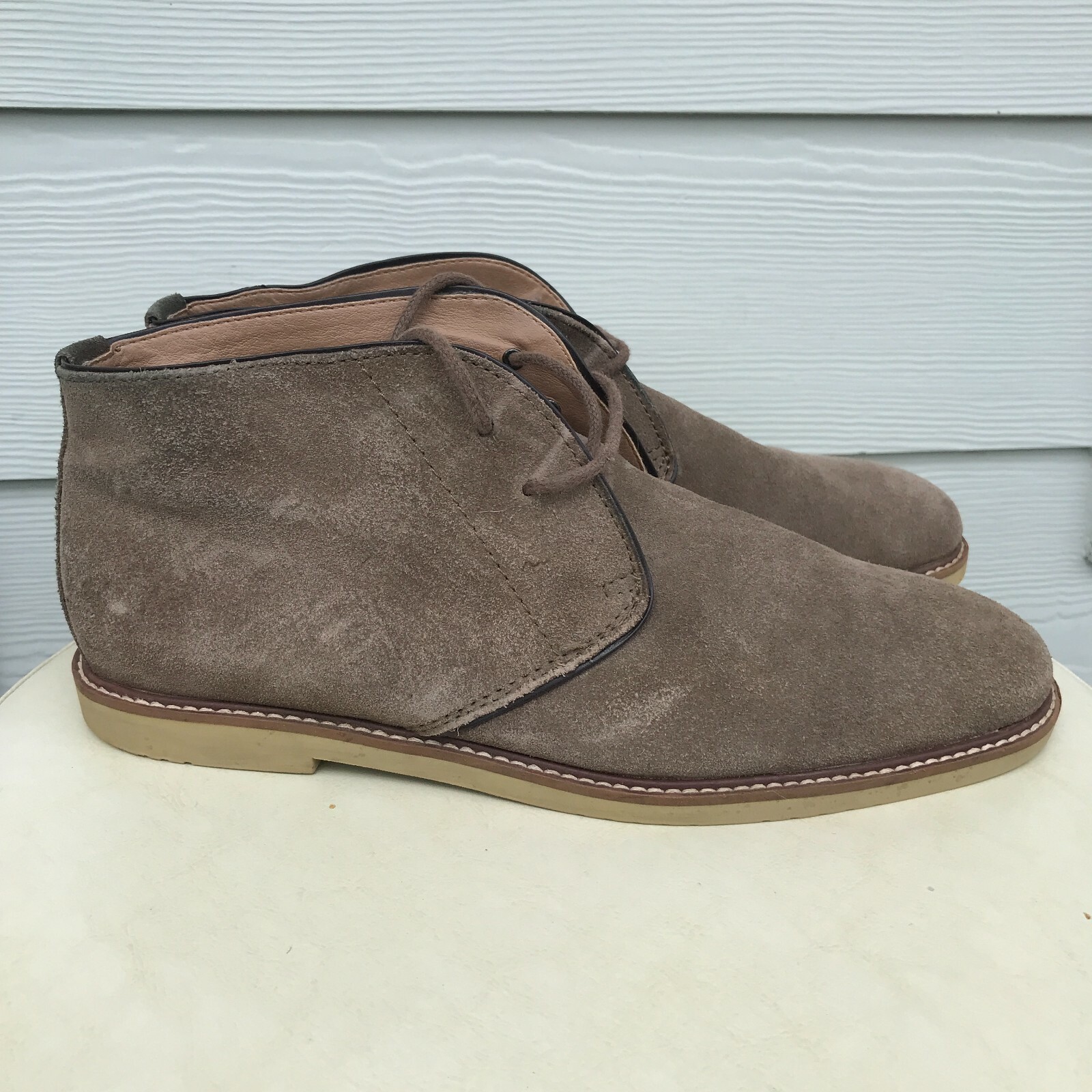 Banana Republic suede Leather Shoes 