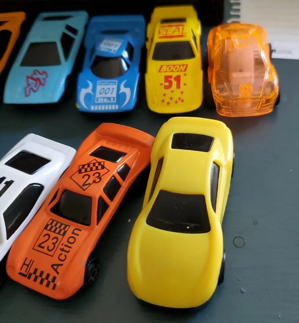 Made In China vintage diecast Car 13 lot:64 LOT OF 13( H934f/931h